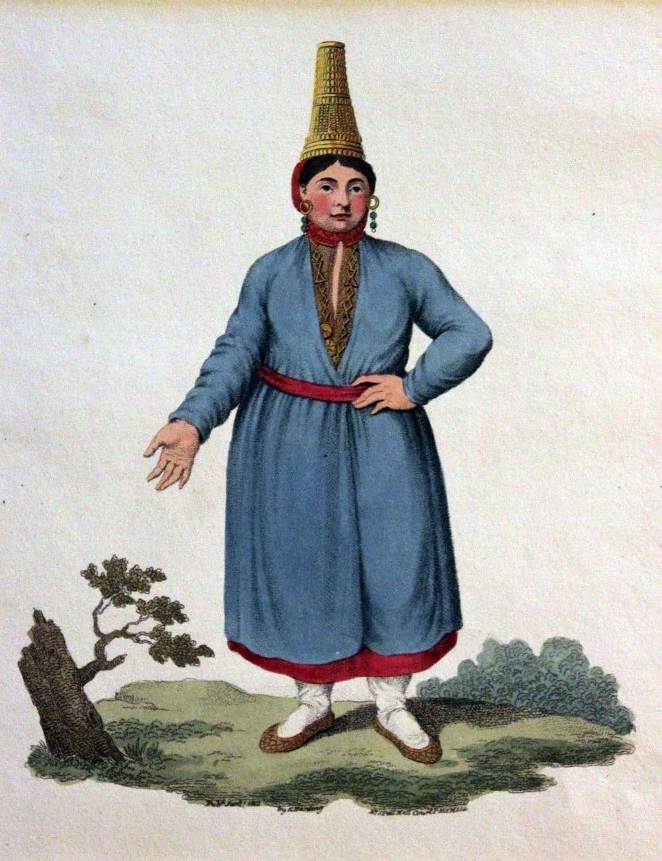 russian-mari-woman-birch-hat.jpeg